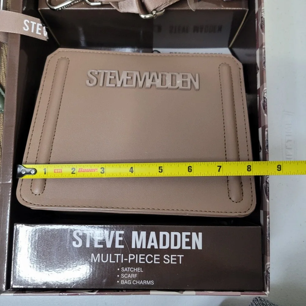 Steve Madden steve madden